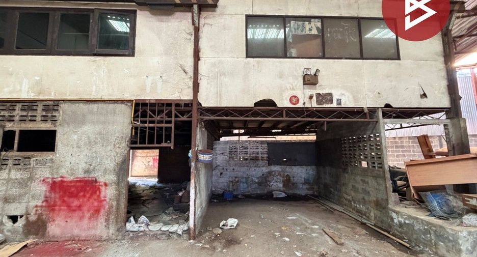 For sale warehouse in Mueang Samut Prakan, Samut Prakan