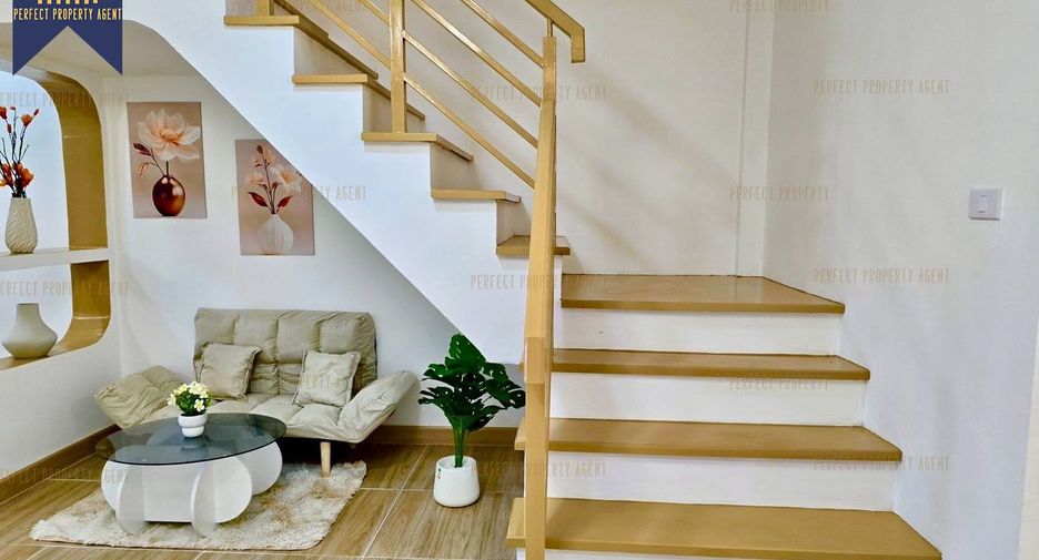 Reihenhaus zum Kauf mit 3 Zimmer in Khan Na Yao, Bangkok