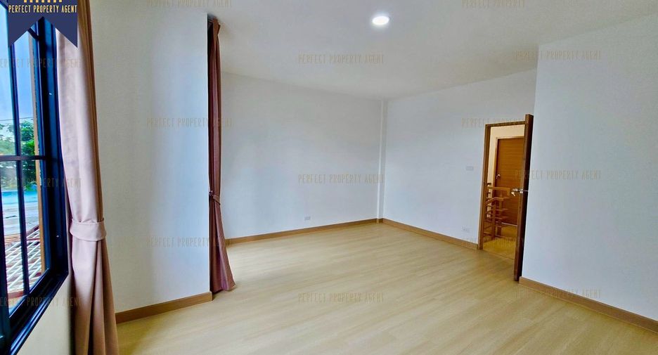 Reihenhaus zum Kauf mit 3 Zimmer in Khan Na Yao, Bangkok