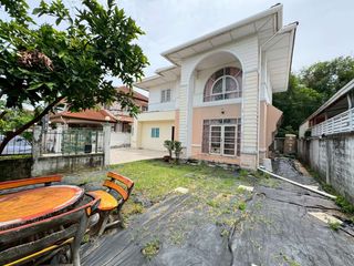 For sale 3 bedrooms house in Bang Khen, Bangkok