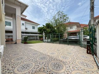 For sale 3 bedrooms house in Bang Khen, Bangkok