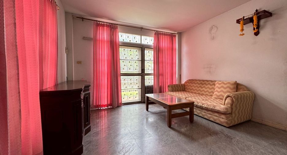 For sale 3 bedrooms house in Bang Khen, Bangkok