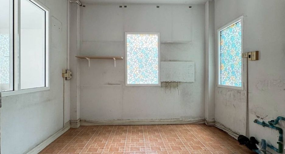 For sale 3 bedrooms house in Bang Khen, Bangkok