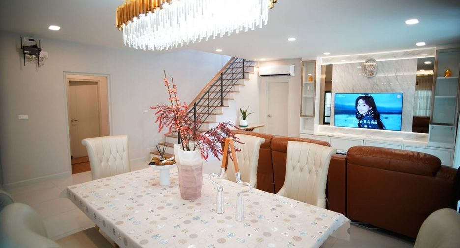 For rent 4 bedrooms house in Bang Phli, Samut Prakan