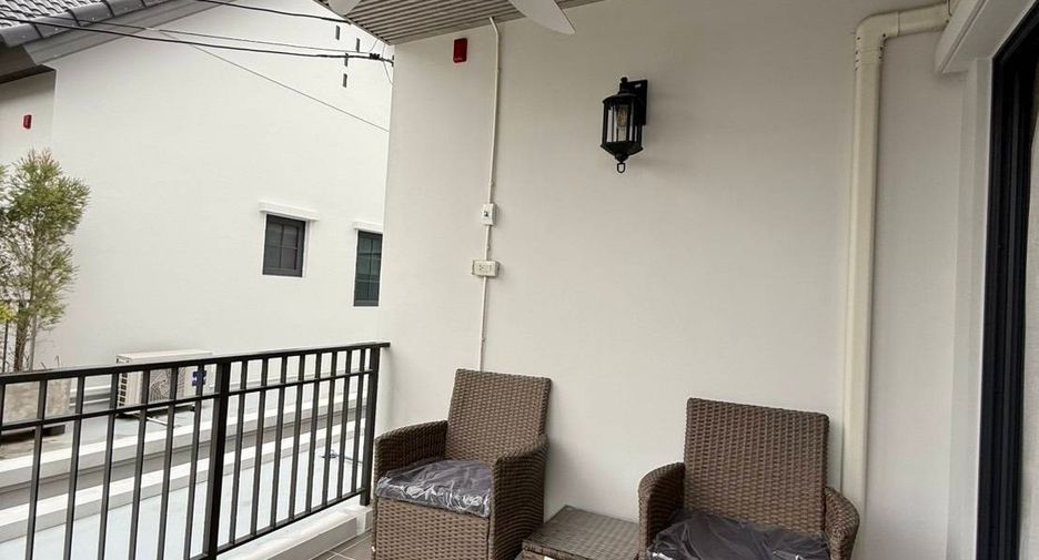 For rent 4 bedrooms house in Bang Phli, Samut Prakan
