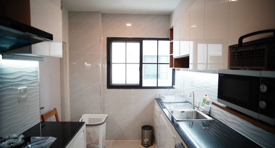 For rent 4 bedrooms house in Bang Phli, Samut Prakan