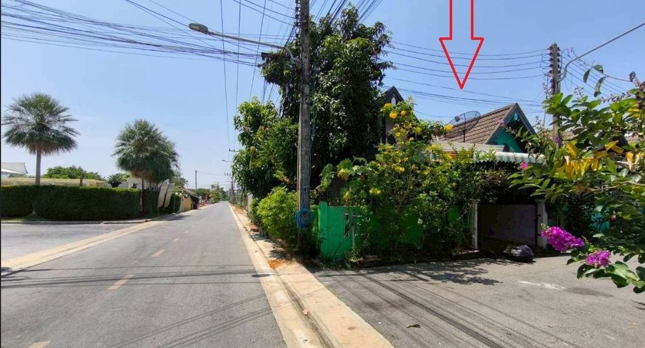Casa adosada en venta de 2 habitaciones en Phutthamonthon, Nakhon Pathom