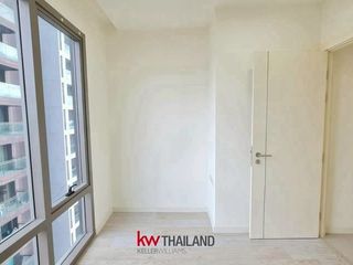 For sale 4 bedrooms condo in Yan Nawa, Bangkok