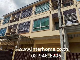 For rent 4 bedrooms townhouse in Bang Sue, Bangkok