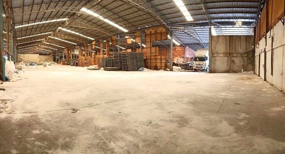 Almacén en alquiler de 2 habitaciones en Pak Tho, Ratchaburi