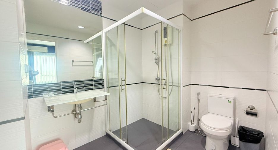 For rent 1 bed condo in Bang Lamung, Chonburi