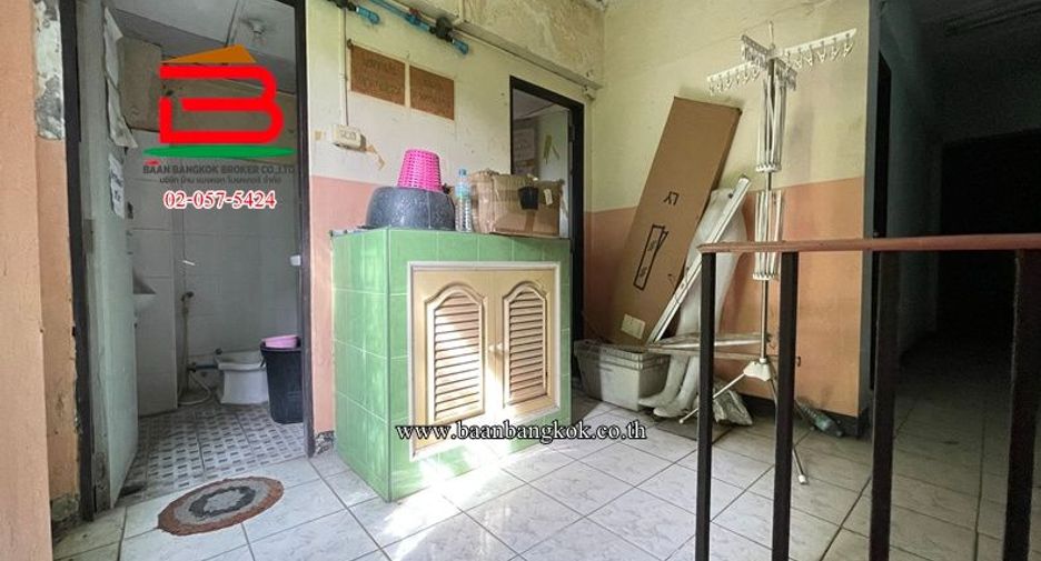 For sale 6 bedrooms retail Space in Bang Pa-in, Phra Nakhon Si Ayutthaya