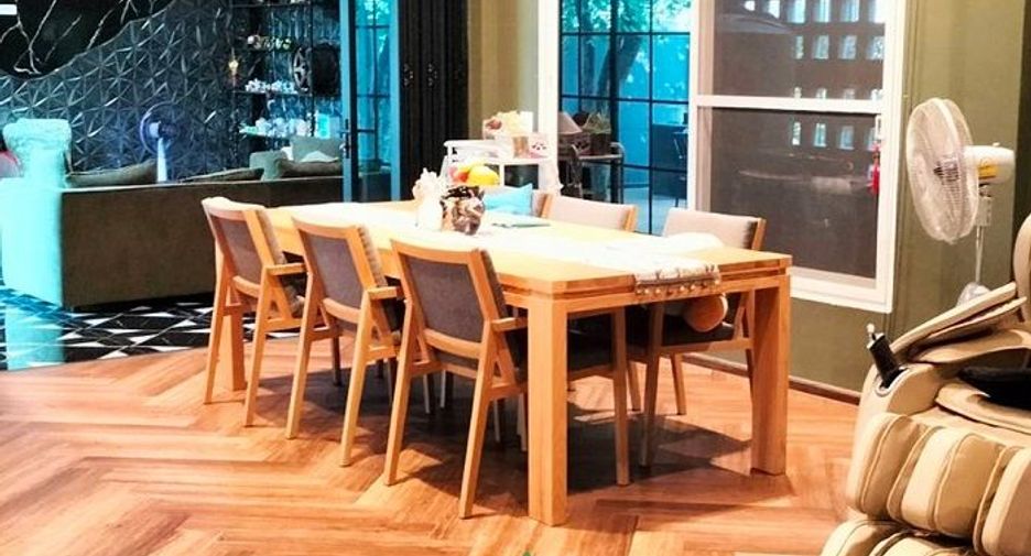 Haus zum Kauf mit 4 Zimmer in Thawi Watthana, Bangkok