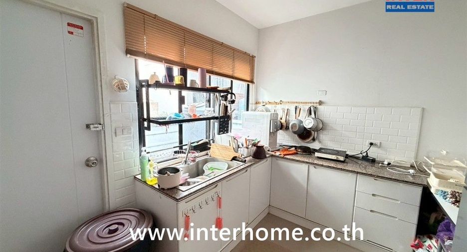 For sale 3 bedrooms house in Lam Luk Ka, Pathum Thani