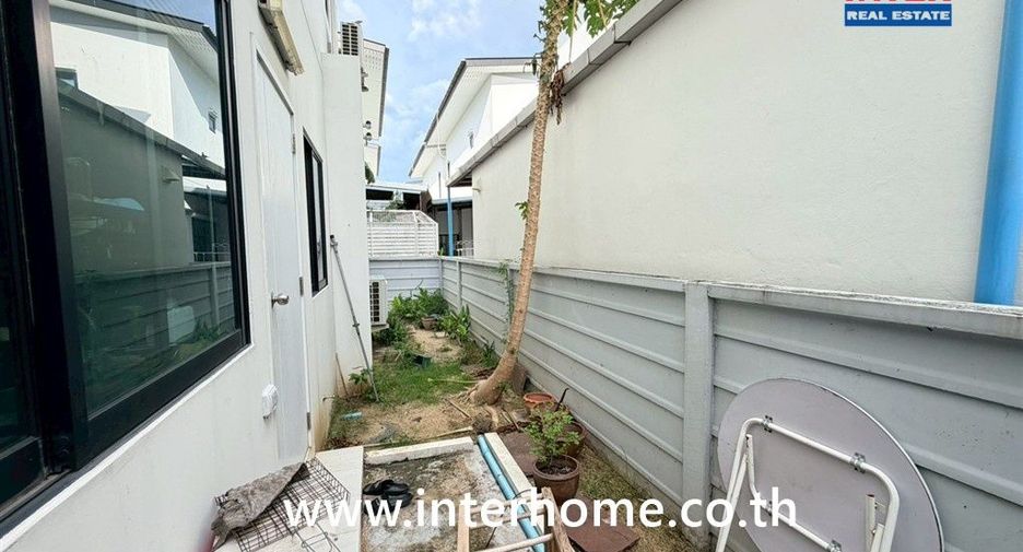 For sale 3 bedrooms house in Lam Luk Ka, Pathum Thani