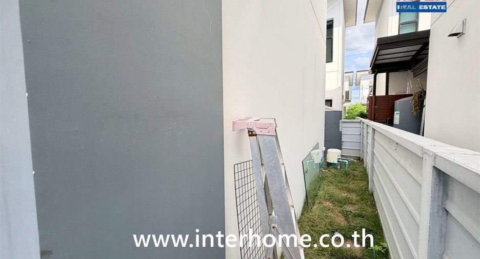 For sale 3 bedrooms house in Lam Luk Ka, Pathum Thani