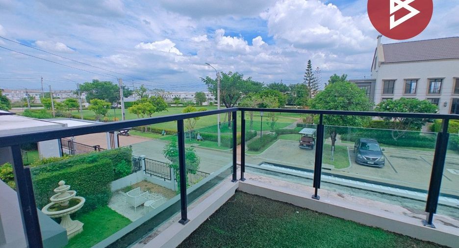 For sale 4 bedrooms house in Sai Mai, Bangkok