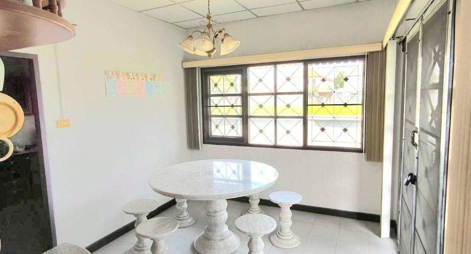 For sale 3 bedrooms house in Khlong Sam Wa, Bangkok
