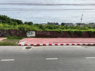 À vendre terrain à Bang Bua Thong, Nonthaburi