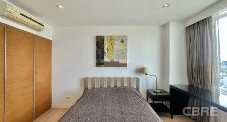 For sale 2 bedrooms condo in Watthana, Bangkok