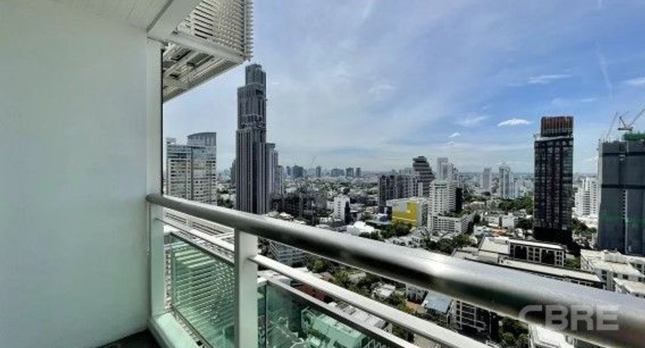 For sale 2 bedrooms condo in Watthana, Bangkok