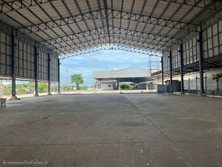 Almacén en alquiler de 5 habitaciones en Bang Bua Thong, Nonthaburi