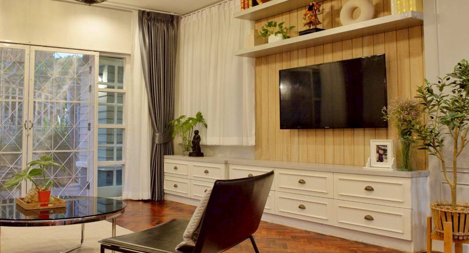 For rent and for sale 3 bedrooms house in Hang Dong, Chiang Mai
