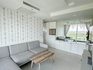 À louer 2 chambres condo à Bang Saray, Pattaya