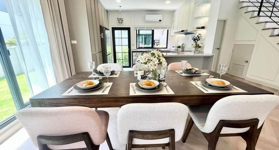 For rent 4 bedrooms house in Bang Phli, Samut Prakan