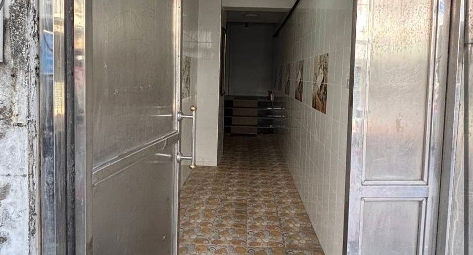 For sale 10 bedrooms retail Space in Mueang Chanthaburi, Chanthaburi