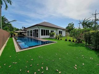 出租 3 卧室 别墅 在 Bang Lamung, Chon Buri