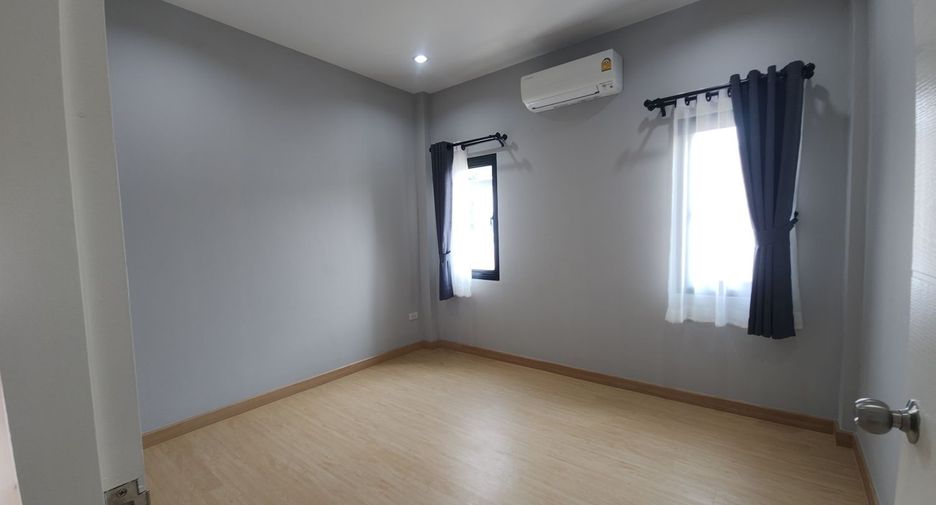 Casa en venta de 3 habitaciones en Mueang Nakhon Ratchasima, Nakhon Ratchasima