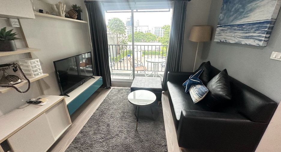 For rent 2 bedrooms condo in Bang Lamung, Chonburi