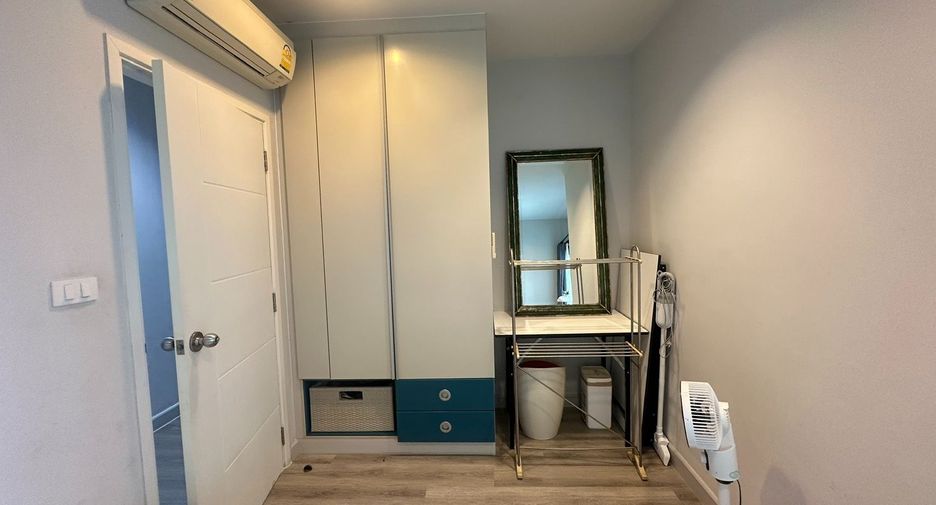 For rent 2 bedrooms condo in Bang Lamung, Chonburi