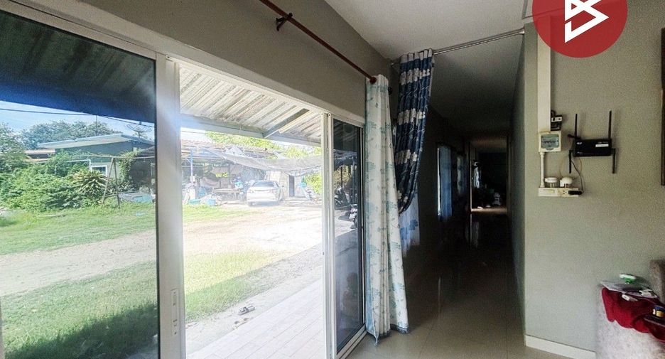 Casa en alquiler y en venta de 3 habitaciones en Ban Pong, Ratchaburi