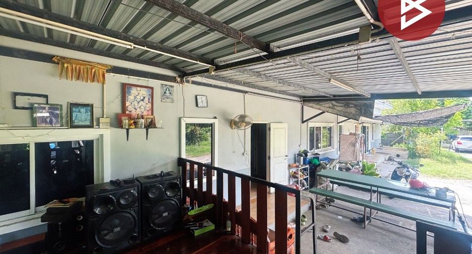 Casa en alquiler y en venta de 3 habitaciones en Ban Pong, Ratchaburi