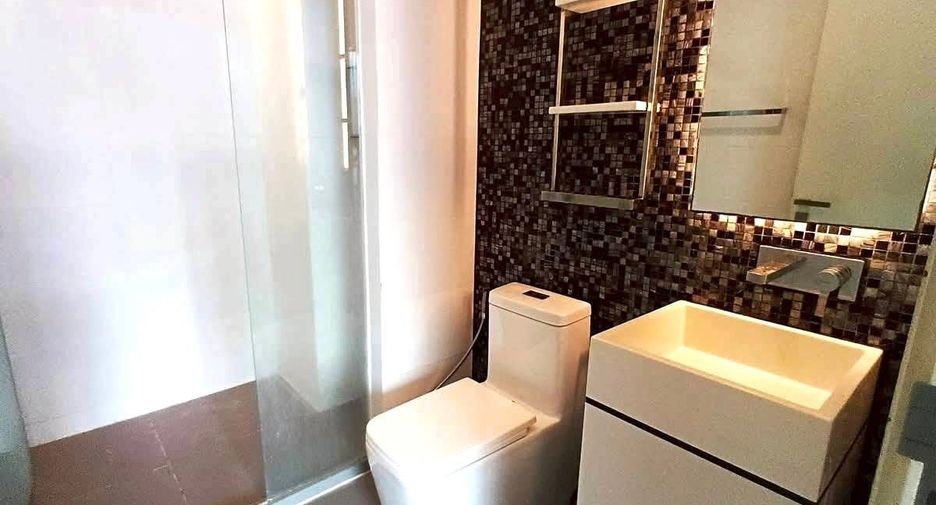 Wohnung zur Miete mit 1 Zimmer in Khlong Toei, Bangkok