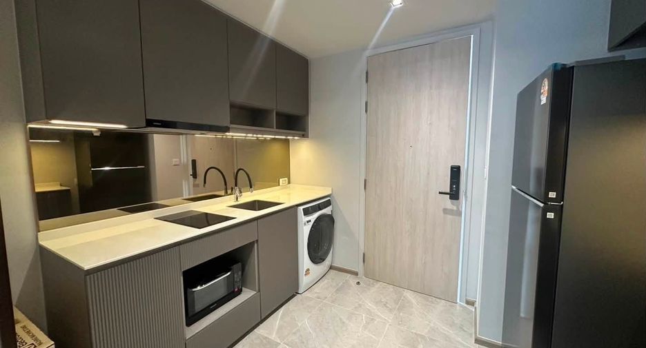 Condo en alquiler de 2 habitaciones en Watthana, Bangkok