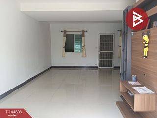 For sale 3 bedrooms townhouse in Phra Pradaeng, Samut Prakan