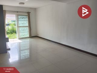Casa adosada en venta de 3 habitaciones en Phra Pradaeng, Samut Prakan