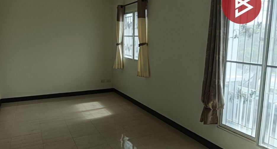 For sale 3 bedrooms townhouse in Phra Pradaeng, Samut Prakan