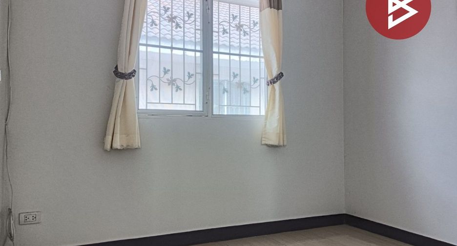 For sale 3 bedrooms townhouse in Phra Pradaeng, Samut Prakan