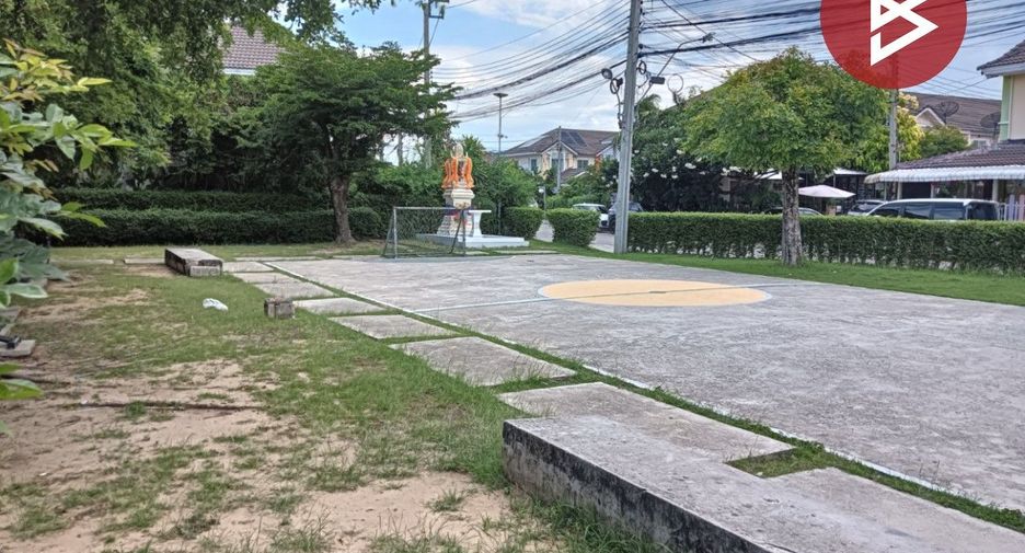 For sale 3 bedrooms townhouse in Phra Pradaeng, Samut Prakan