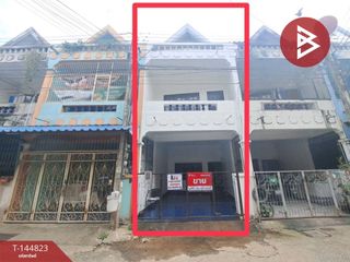 Casa adosada en venta de 3 habitaciones en Mueang Nakhon Sawan, Nakhon Sawan