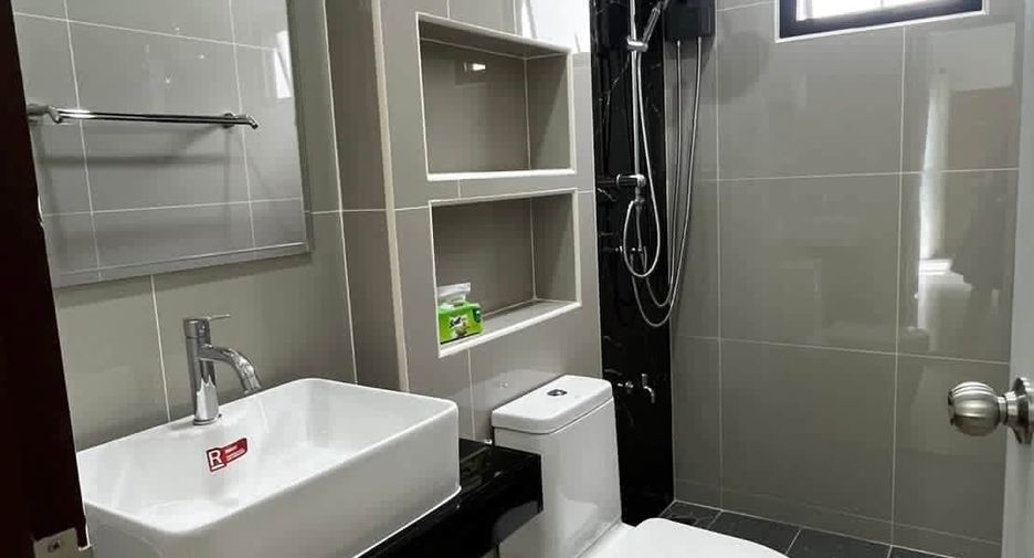 For rent and for sale 3 bedrooms house in Doi Saket, Chiang Mai