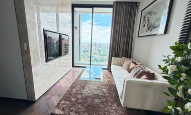 For rent 2 bedrooms condo in Khlong Toei, Bangkok