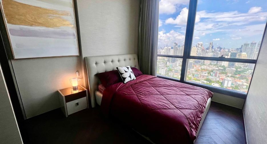 For rent 2 bedrooms condo in Khlong Toei, Bangkok