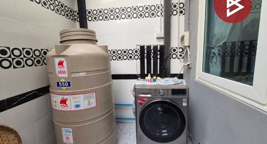 For sale 2 bedrooms townhouse in Nong Khaem, Bangkok