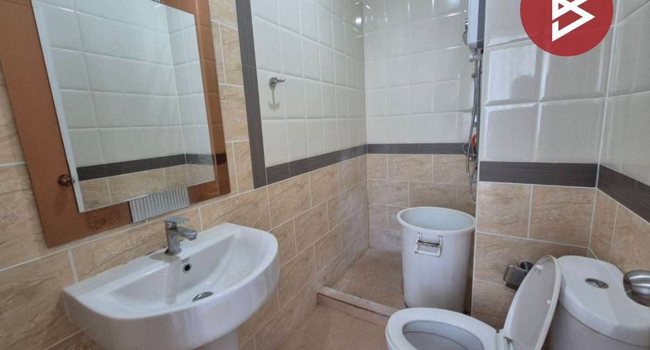 For sale 2 bedrooms townhouse in Nong Khaem, Bangkok