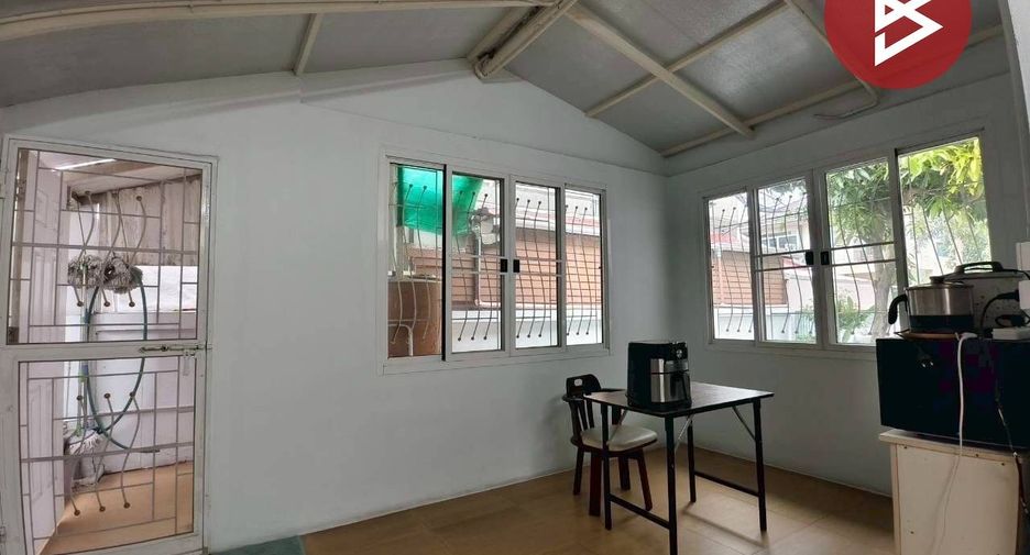 For sale 3 bedrooms house in Lat Krabang, Bangkok